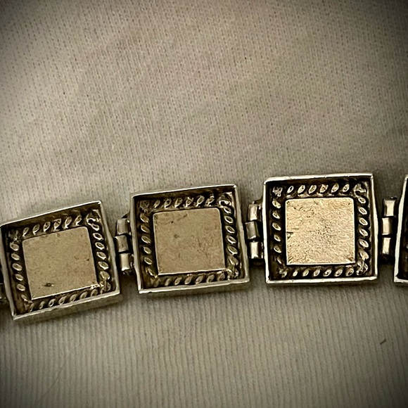 Turquoise Bracelet in Silver - Picture 6 of 7